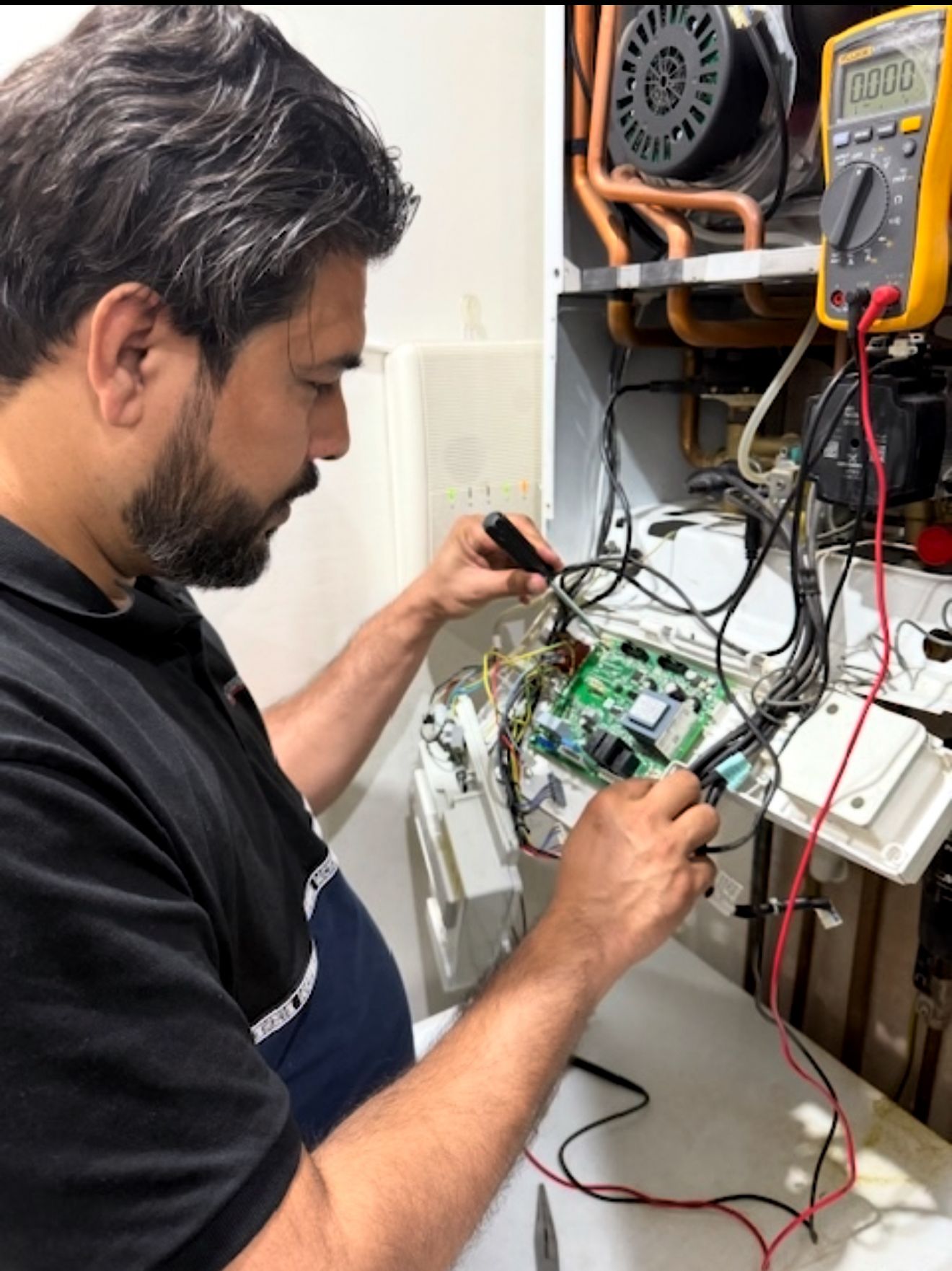 Combi Boiler Circuit Board & Multimeter Testing - Barking (IG11)